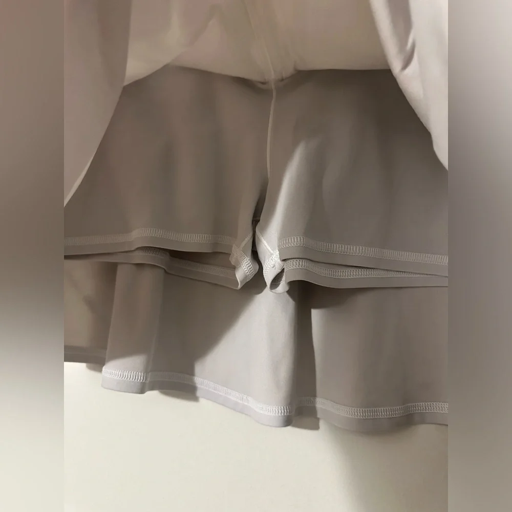 OFFLINE By Aerie Real Me Crossover Tennis Skort White Women’s Medium - Picture 5 of 7